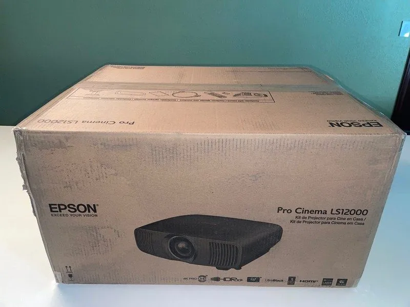 Проектор Epson Pro Cinema LS12000 4K Laser Projector 2700 Lumens
