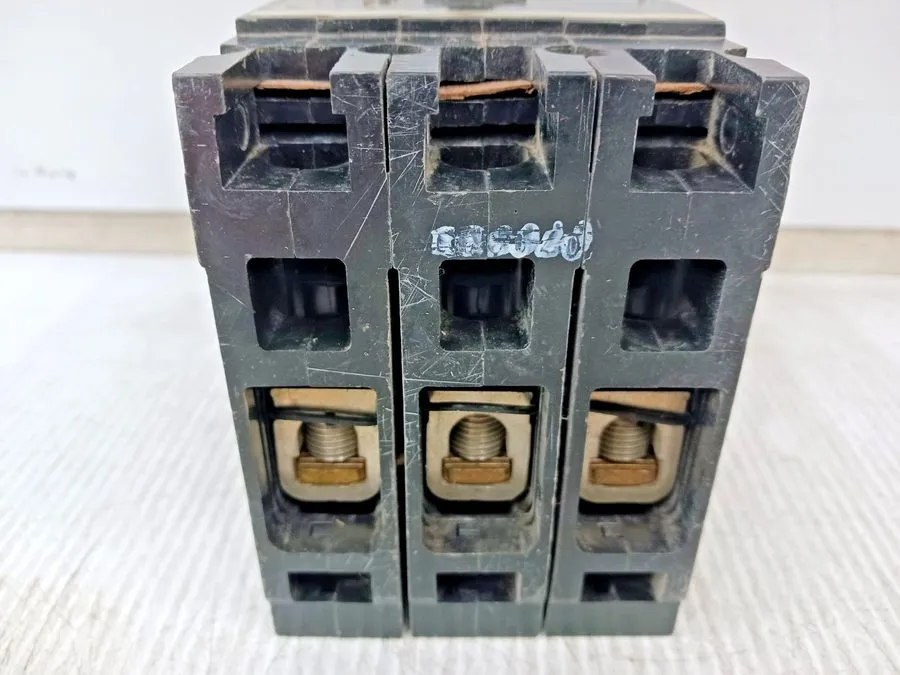 Автоматический выключатель Siemens HED43B070 Sentron Series Circuit Breaker 70A 