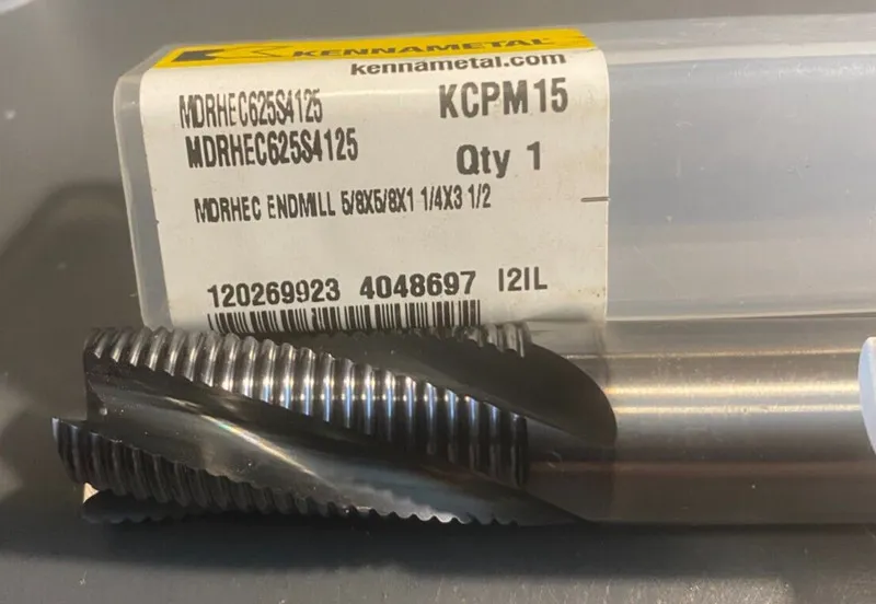 Режущий инструмент Kennametal 7/16 X 9/16 .018 Altin KCPM15 3 FL Carbide CR End 