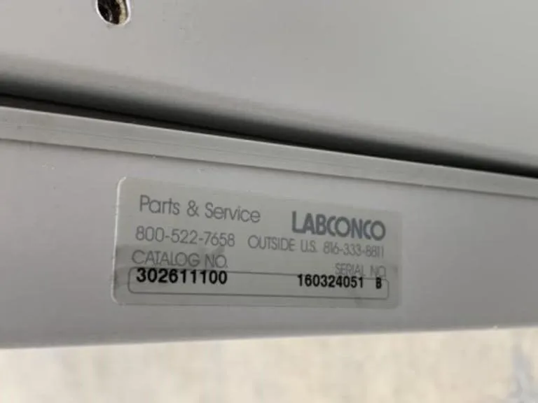 Лабораторный шкаф Labconco A2 6 Foot 302611100 Logic+ Biosafety Cabinet Hood UV  — фото лота 1