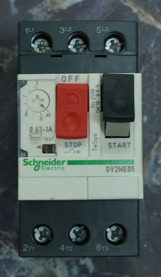 Автоматический выключатель Schneider Telemecanique GV2ME05 Motor Circuit Breaker