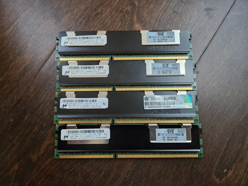 Модуль памяти 4GB HP Micron MT36JSZF51272PZ-1G4F1AB DDR3 SERVER ECC Registered 5