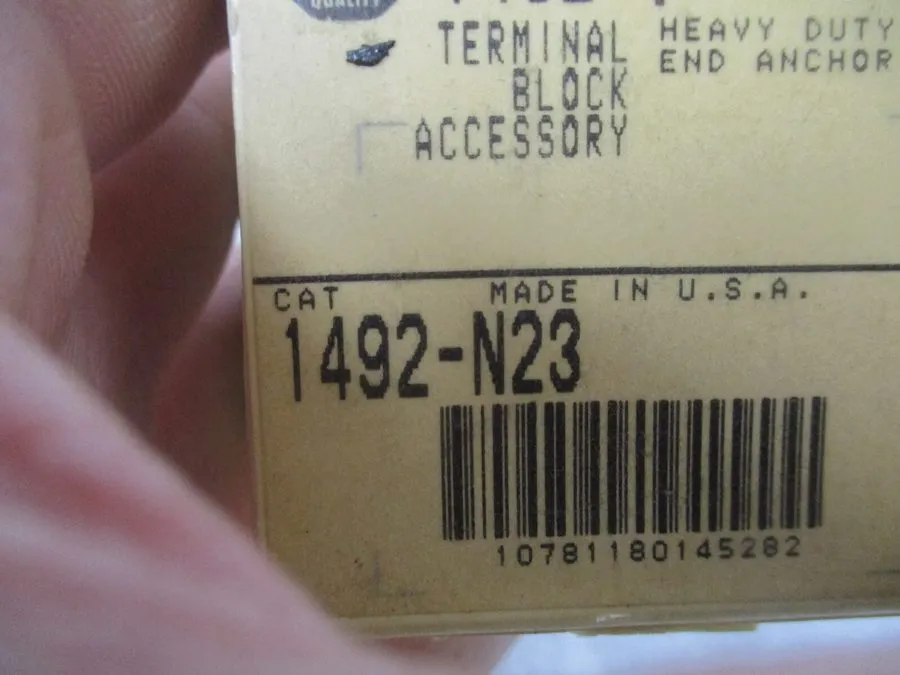 Клеммник ALLEN BRADLEY 1492-N23 HEAVY DUTY END ANCHORS, R0451