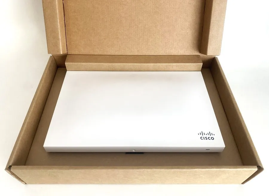 Точка доступа Wi-Fi Cisco Meraki MR42 WiFi 6 Indoor Wireless Access Point UNCLAI