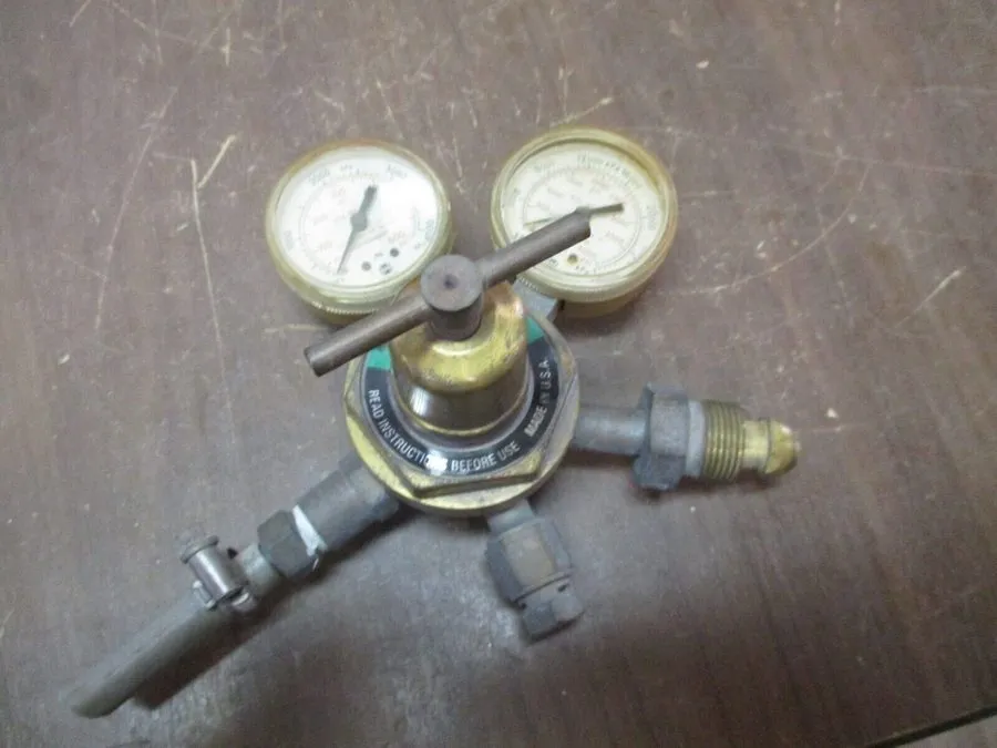 Трубопроводная арматура VICTOR MEDALIST P250-500-580 Inert Gas Pressure Regulato