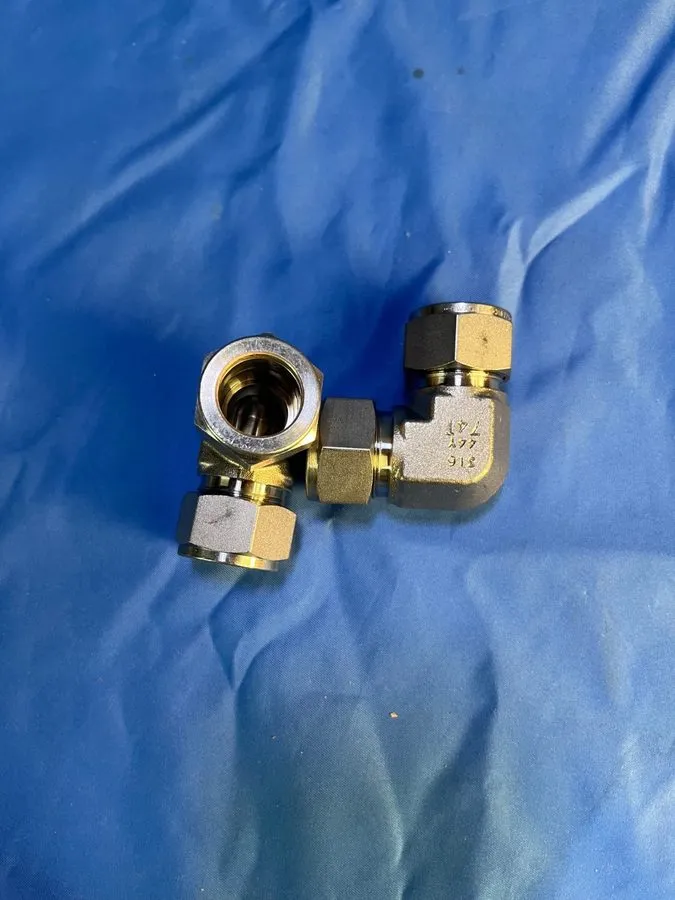Фитинг Swagelok SS-1210-9 Stainless Steel Swagelok Tube Fitting FNSP