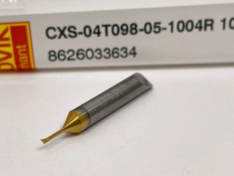 Режущий инструмент SANDVIK CXS-04T098-05-1004R Carbide Insert Grade 1025