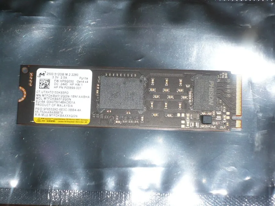 SSD-накопитель Micron 2500 512GB NVMe M.2 2280 SSD PCIe Gen 4x4 MTFDKBA512QGN SN