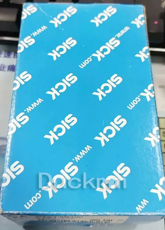 Фотоэлектрический датчик SICK WE24-2B430 Photoelectric Sensor 2021145