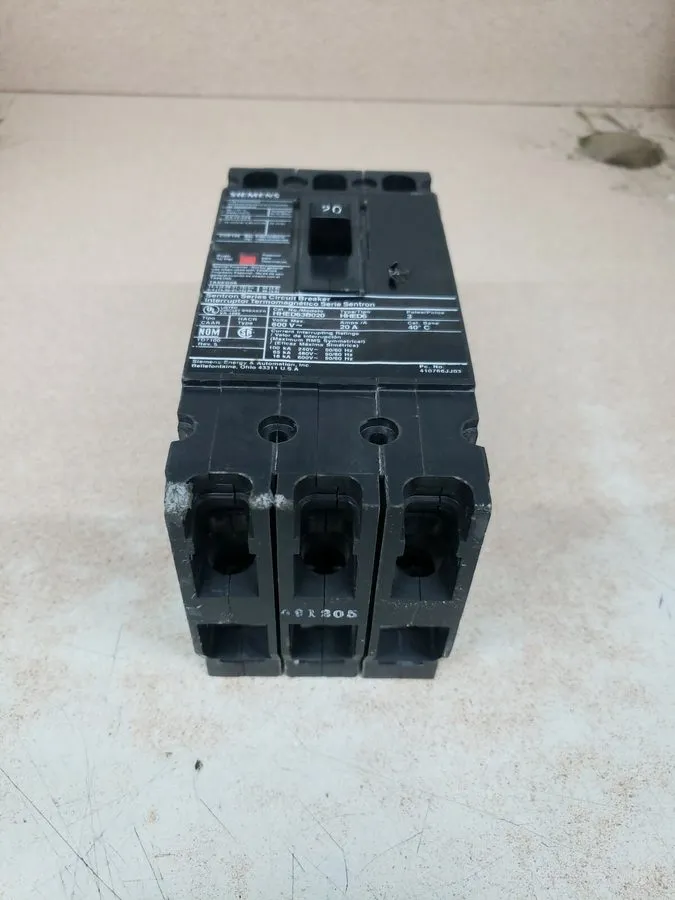 Автоматический выключатель Siemens Sentron 20 Amp Circuit Breaker 3 Pole 600 VAC