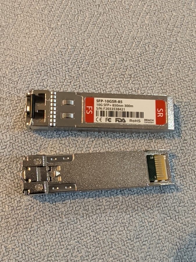 Трансивер SFP-10GSR-85 10G SFP+850nm 300m / CVR QSFP SF10G 40G QSFP+ SFP +Conver