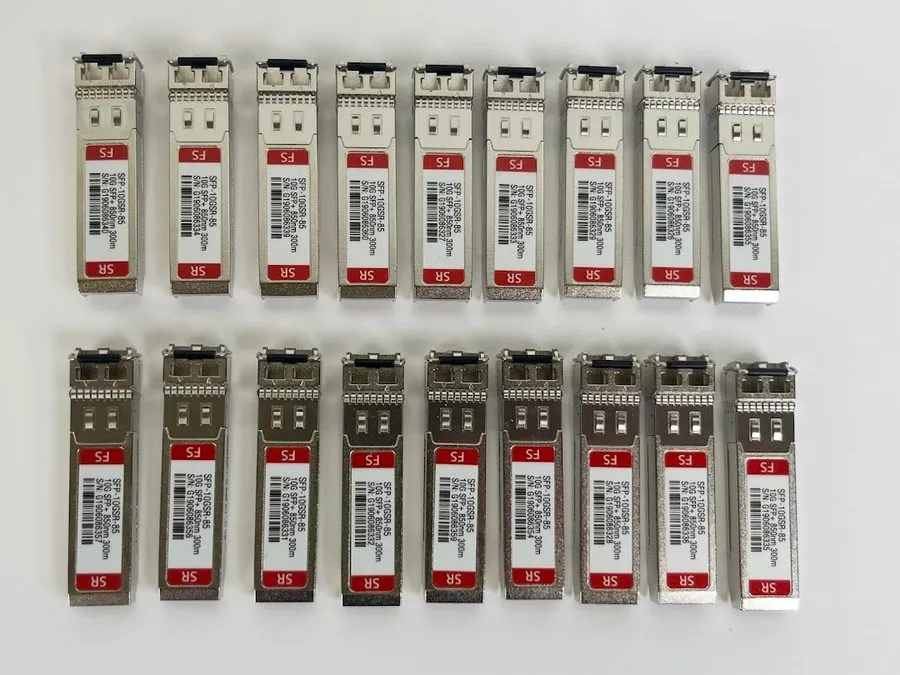 Трансивер Cisco FS SFP-10GSR-85 10GBASE-SR SFP+ 850nm 300m Multi-ModeTransceiver