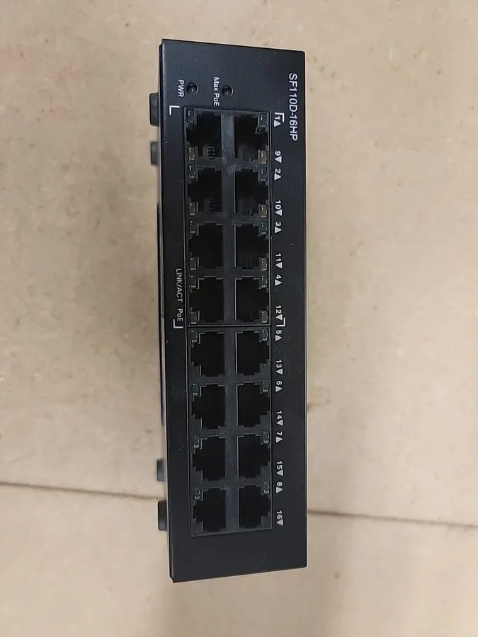 Коммутатор CISCO SF110D-16 16 Port Ethernet Desktop Switch