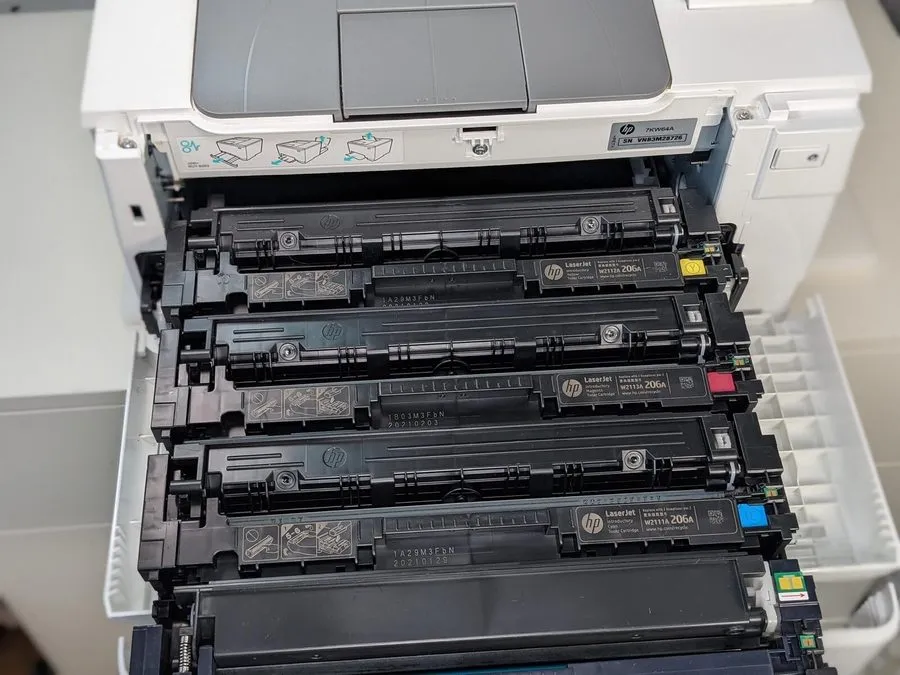 Лазерный принтер HP LaserJet Pro M255dw Wireless Laser Printer 206X Parts Or Rep