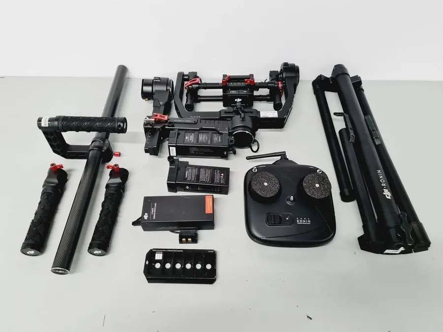 Фотокамера DJI Ronin-R-16 Professional Handheld Camera Stabilised Gimbal System