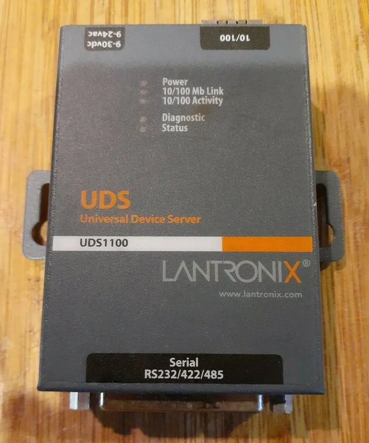 IIoT-устройство Lantronix UDS1100 Universal POE Serial Device Server Ethernet RS
