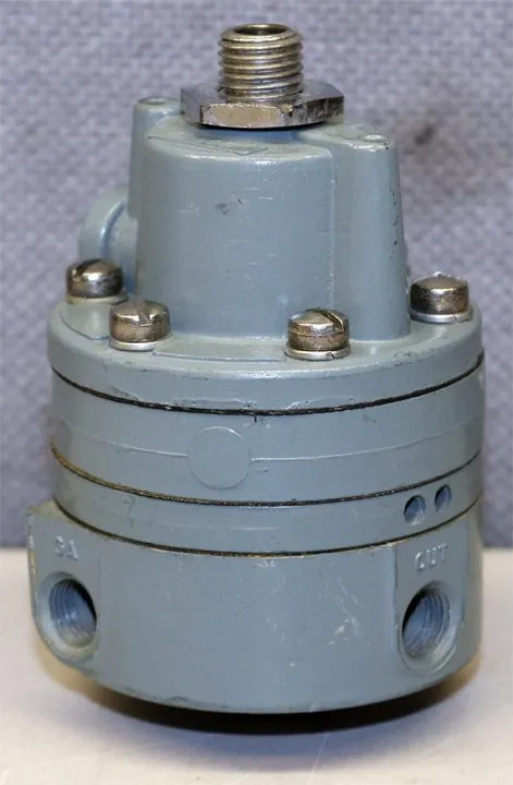Трубопроводная арматура Moore Nullmatic 41-100 Precision Pressure Regulator 41 S