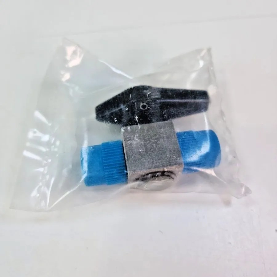Клапан Swagelok SS-4P4T2-TEBK 1/4" Tube 316 SS P4T Plug Valve
