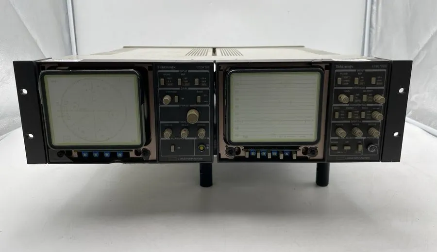 Тестер TEKTRONIX 1730 Waveform Monitor and 1720 Vectorscope