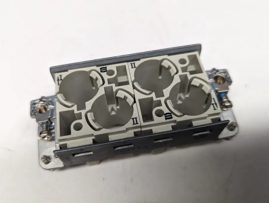 Разъём Han-Quintax Power Connectors w/ Hinged Frame