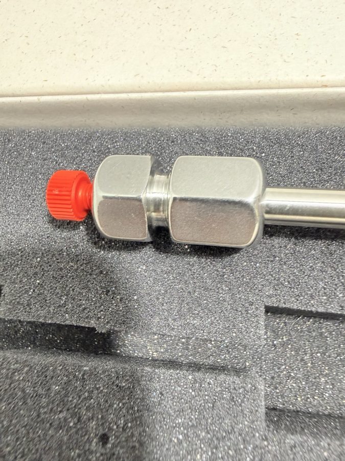 Хроматографическая колонка Agilent ZORBAX SAX HPLC Column 5µm 4.6x150mm 883952-7 — фото лота 2