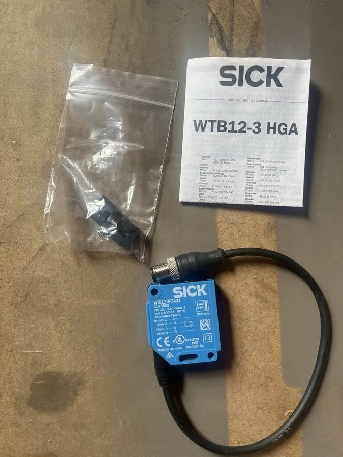 Датчик приближения SICK WTB12-3P3431 Photoelectric Proximity Sensor — фото лота 1