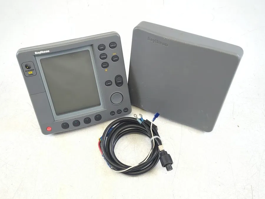 Радар Raytheon RADAR SL70 Pathfinder Display M92658 RAYMARINE FREE P&P