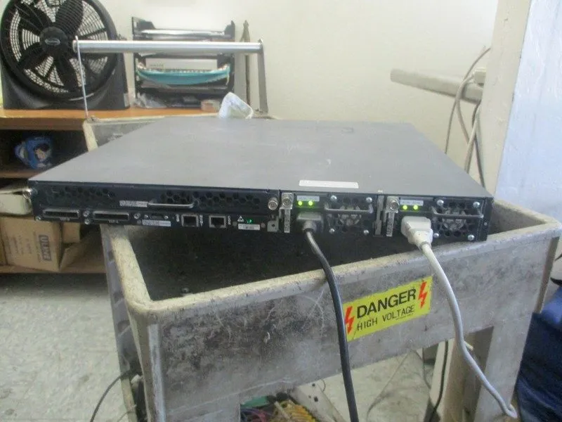 Коммутатор Juniper: EX4200-24F Switch with 750-01161 Tranceivers & Dual Power Su