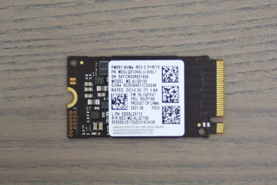 SSD-накопитель Samsung PM991 512GB SSD M.2 NVME 2242 MZALQ512HALU-000L2 MZ-ALQ51