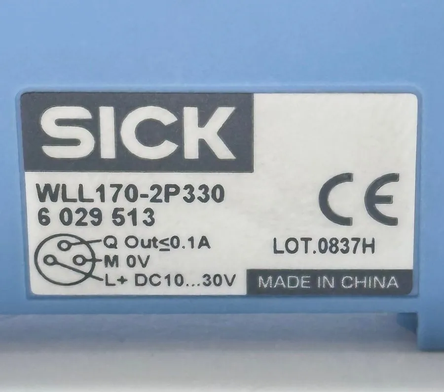 Фотоэлектрический датчик Sick WLL170-2P330 Photoelectric Sensor 10-30VDC 6029513