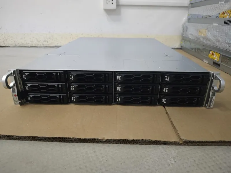 Сервер Supermicro SYS-620C-TN12R 2U Server 12x3.5" NVME U.2 2x Intel Xeon 4300/5