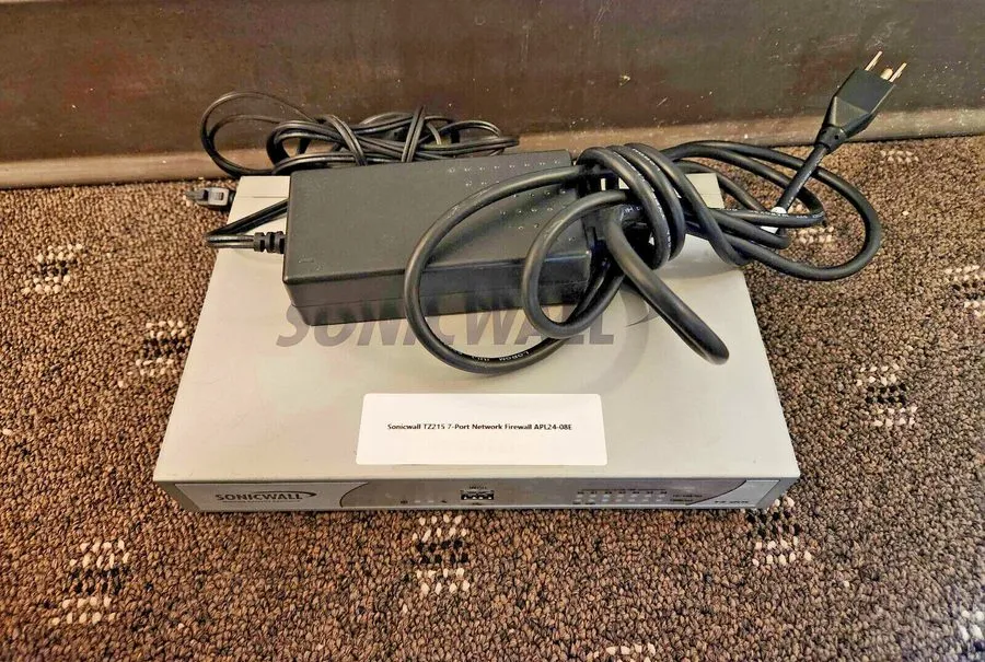Межсетевой экран SonicWall TZ215 APL24-08E 7-Port Gigabit Firewall Security Appl