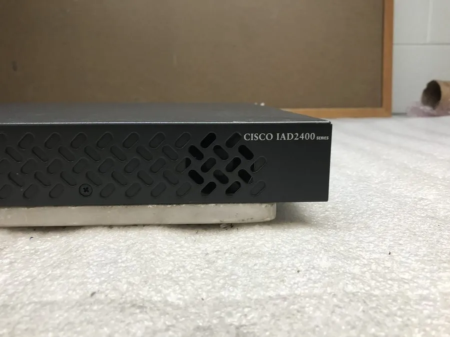 Маршрутизатор Cisco IAD2431 2-Port 10/100 Wired Router (IAD2431-16FXS)