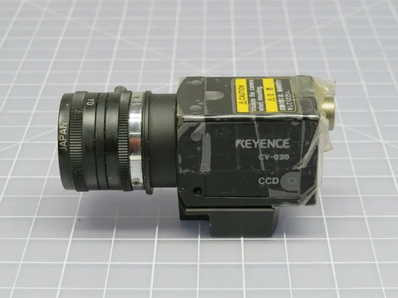 Камера машинного зрения KEYENCE CV-020 CCD Vision Camera w/ 35mm 1:1.9 Lens