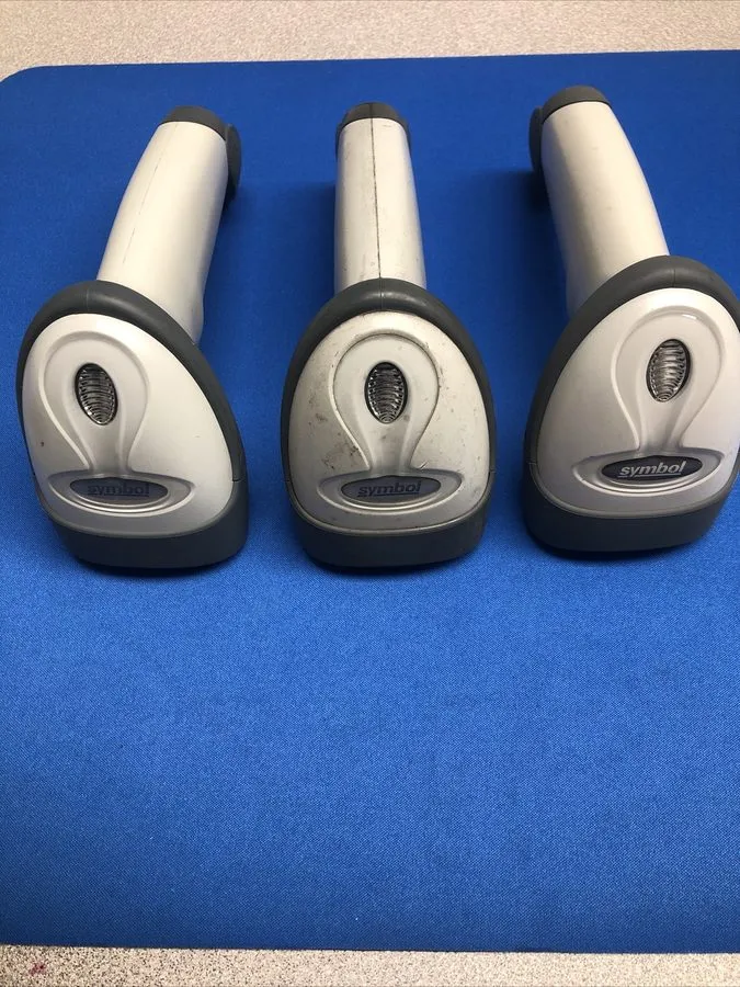 Сканер штрих-кода Motorola Symbol LS2208-SR20001R USB Barcode Scanner 2208