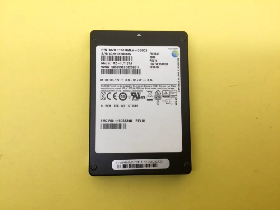 SSD-накопитель DELL EMC Samsung PM1643 15.36TB SAS 12Gbps MZ-ILT15TA SSD MZILT15