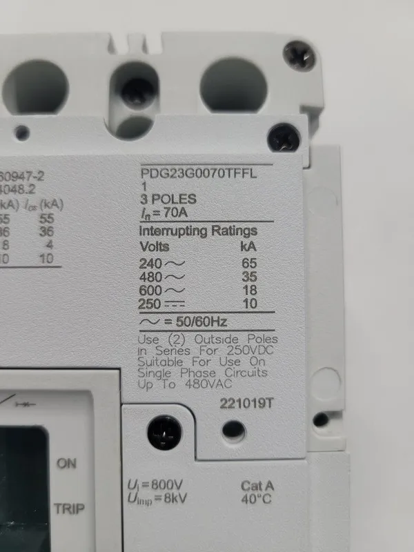 Автоматический выключатель NTO EATON CIRCUIT BREAKER PDG23G0070TFFL 70A 480V 3P