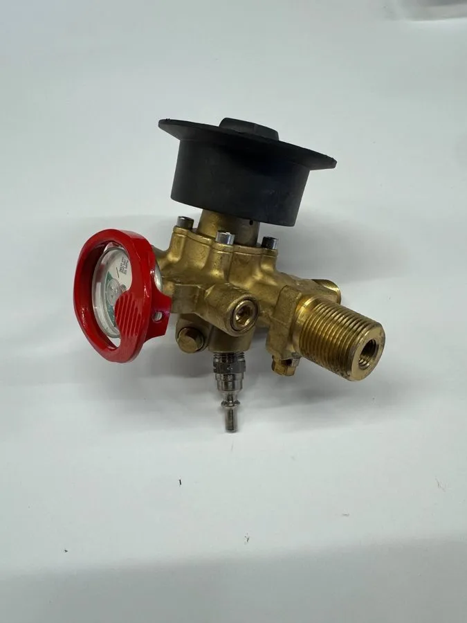 Клапан Exeltop Cylinder Valve With Integrated Pressure Regulator W000379299 CA20 — фото лота 2