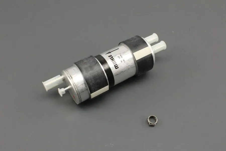 Трубопроводная арматура BMW X5 E70 06-10 4.8i fuel filter / pressure regulator 1 — фото лота 1