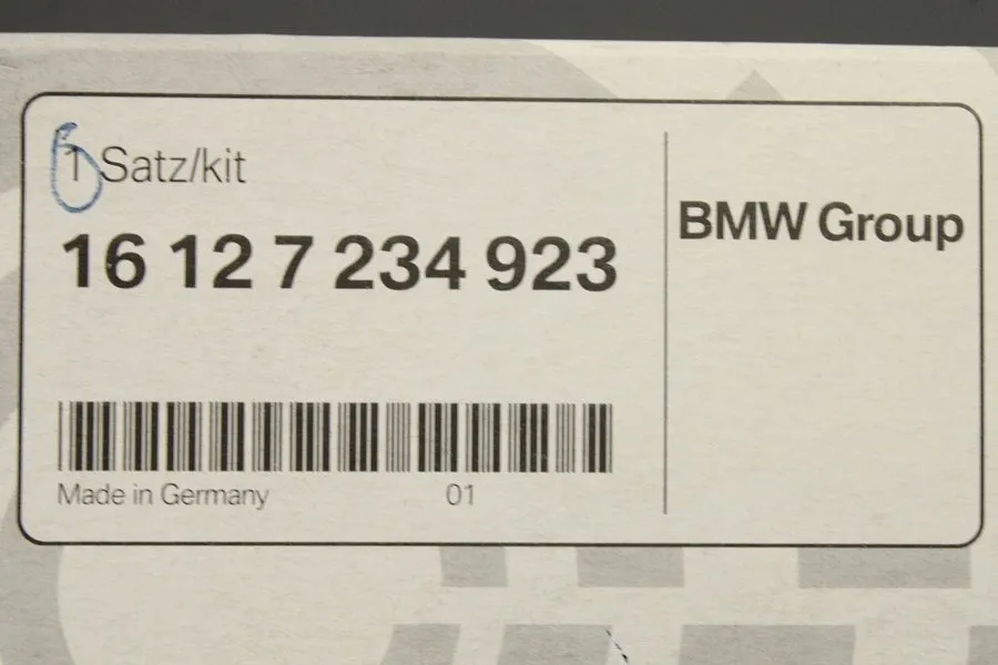 Трубопроводная арматура BMW X5 E70 06-10 4.8i fuel filter / pressure regulator 1 — фото лота 2