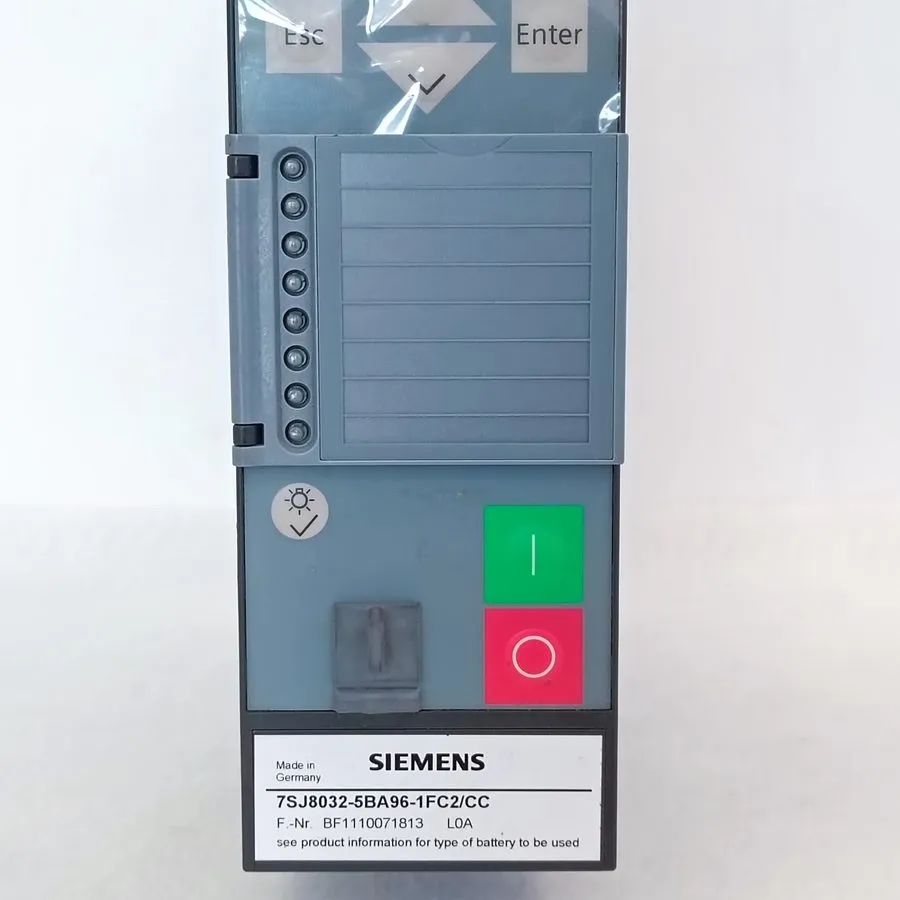 Реле защиты Siemens SIPROTEC 4 7SJ8032-5BA96-1FC2/CC Digital Overcurrent Protect — фото лота 2