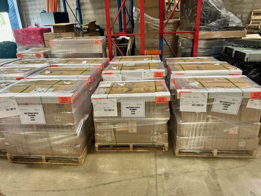 SSD-накопитель HP AF3000-QF-23T-1 HPE Nimble Storage AF3000 All Flash Array, 23T