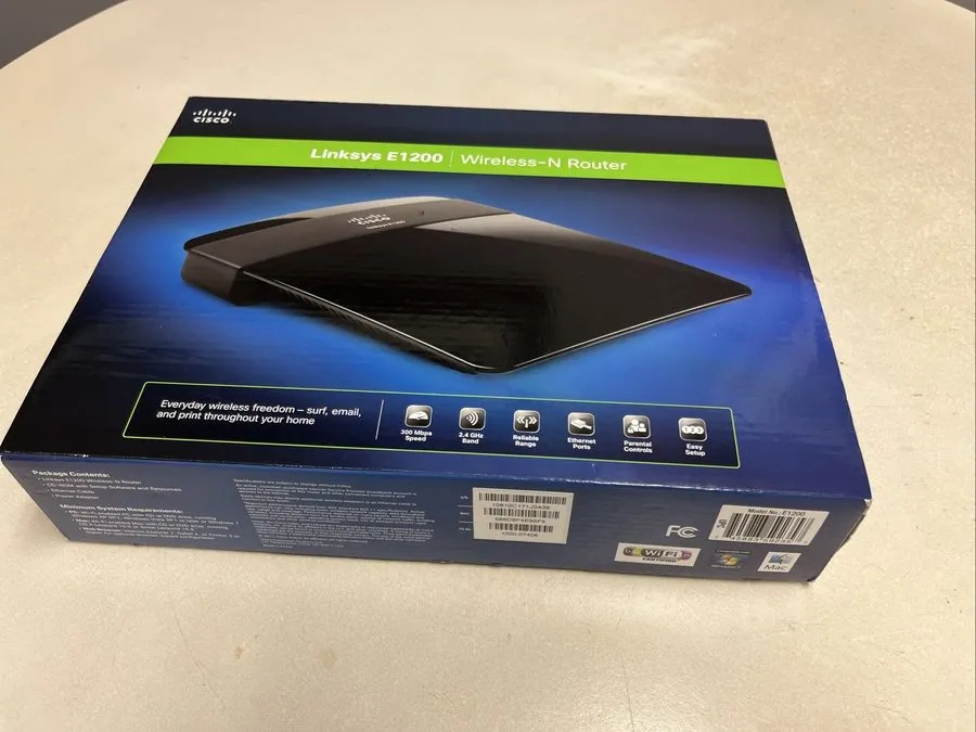 Маршрутизатор Cisco Linksys E1200 Wireless-N300 Wi-Fi Router With 4 Port Switch