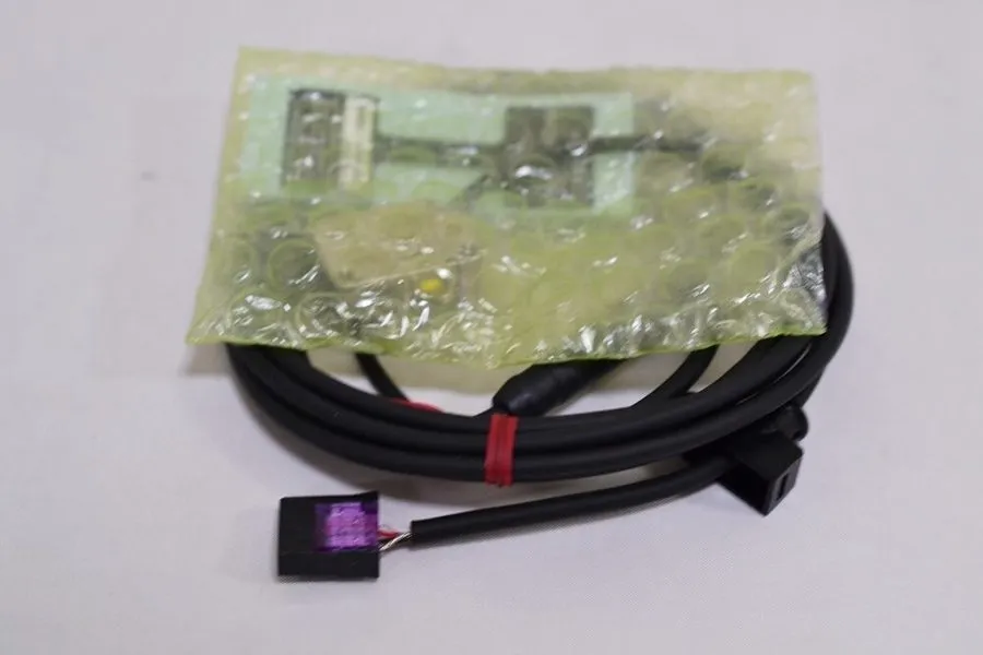 Датчик Keyence LR-XH100 Compact Laser Sensor Separate Amplifier