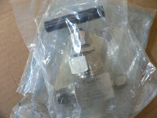 Клапан Swagelok SS-3HNRS4 SS High Pressure Union Bonnet Needle Valve FNSP