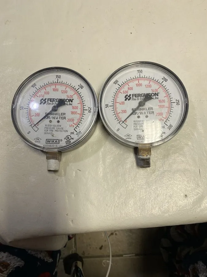 Трубопроводная арматура Wika Instruments 4276095 111.10SP 4" Air/Water Pressure  — фото лота 1