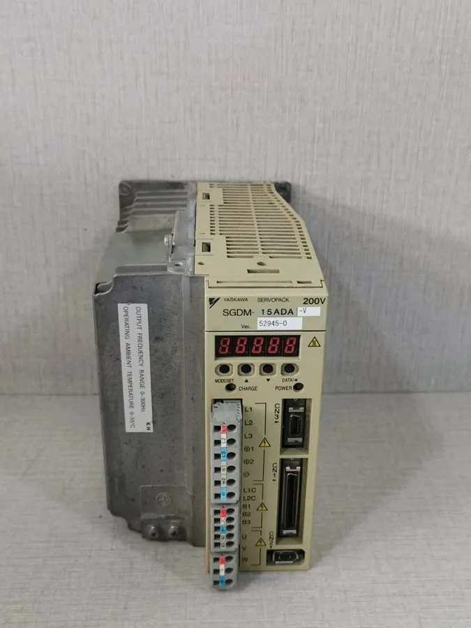 Сервопривод YASKAWA SGDM-15ADA 1.5kW SERVOPACK DRV-I-3828=9E17
