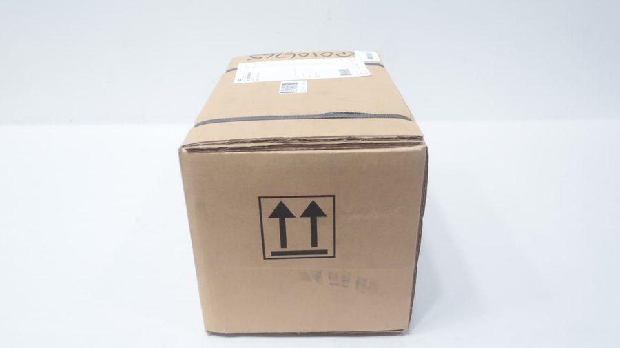 Фото лота 3HAC021725-001 от продавца №58298
