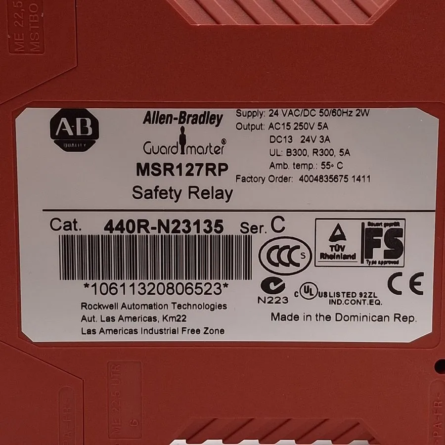 Реле безопасности Allen-Bradley MSR127RP / 440R-N23135 Guardmaster Safety Relay
