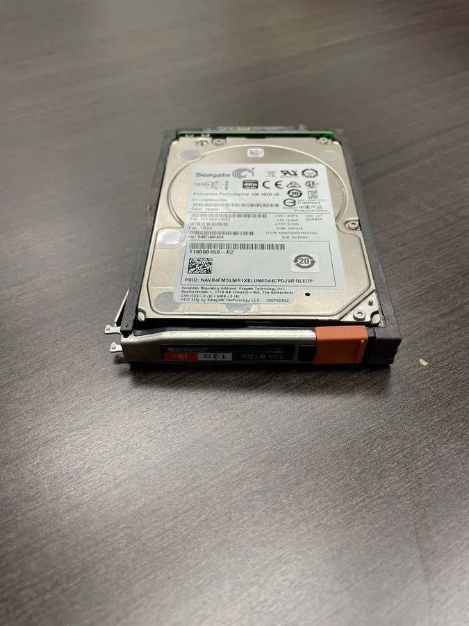 Жёсткий диск EMC 005051632 1.2TB 10K 2.5" 12Gb SAS HDD D3-2S10-1200 D3N-2S10-120